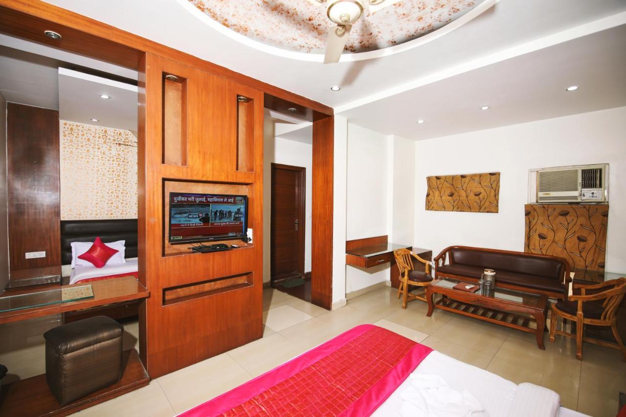 Hotel Lav Kush Deluxe " 3 Min Walking From New Delhi Railway Station " Nova Deli Exterior foto